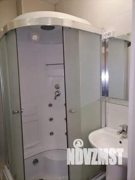 Студия квартира, посуточно, 28м2, 1/20 этаж