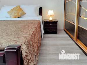 2-к квартира, посуточно, 42м2, 14/16 этаж