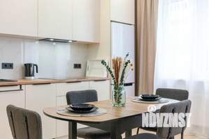 1-к квартира, посуточно, 54м2, 1/1 этаж