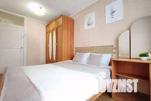 3-к квартира, посуточно, 56м2, 4/5 этаж