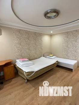 1-к квартира, посуточно, 40м2, 11/16 этаж