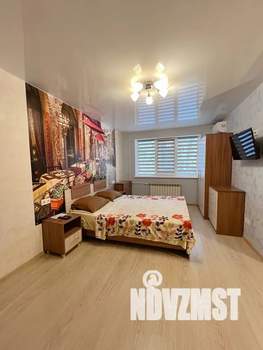 1-к квартира, посуточно, 40м2, 1/5 этаж