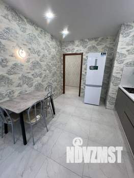 2-к квартира, посуточно, 66м2, 5/23 этаж