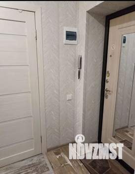 Студия квартира, посуточно, 30м2, 10/18 этаж