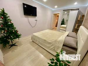 1-к квартира, посуточно, 38м2, 3/3 этаж