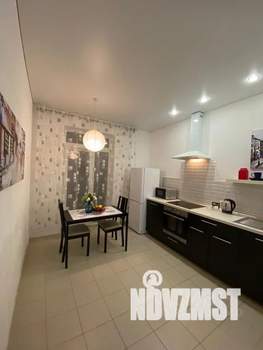 1-к квартира, посуточно, 44м2, 13/34 этаж