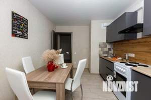 1-к квартира, посуточно, 42м2, 1/1 этаж