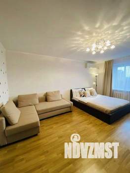 1-к квартира, посуточно, 45м2, 1/1 этаж