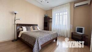 1-к квартира, посуточно, 70м2, 13/16 этаж