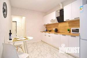 1-к квартира, посуточно, 47м2, 1/1 этаж