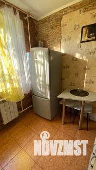 1-к квартира, посуточно, 35м2, 2/5 этаж