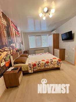 1-к квартира, посуточно, 40м2, 1/5 этаж