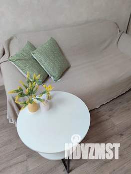 1-к квартира, посуточно, 38м2, 2/10 этаж