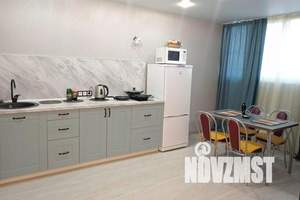 1-к квартира, посуточно, 32м2, 23/28 этаж