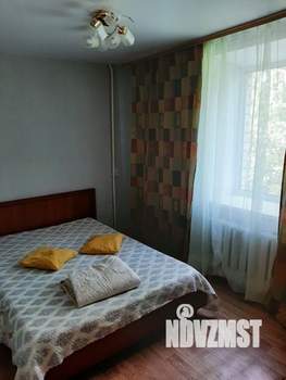 2-к квартира, посуточно, 45м2, 4/9 этаж