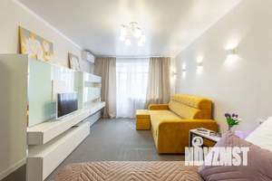 1-к квартира, посуточно, 39м2, 3/5 этаж