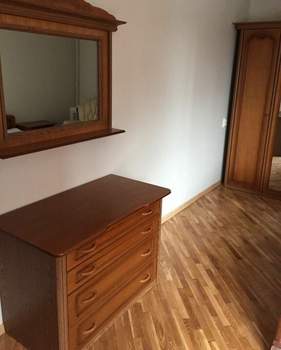 3-к квартира, на длительный срок, 100м2, 4/10 этаж