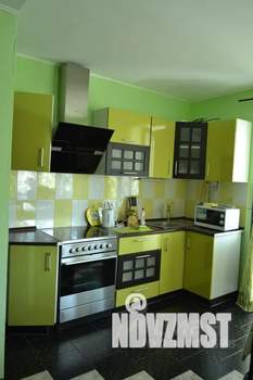 1-к квартира, посуточно, 42м2, 3/16 этаж