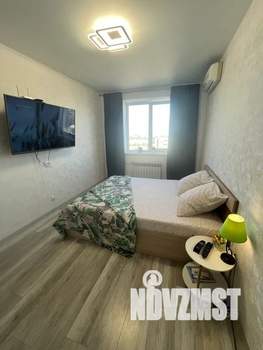 1-к квартира, посуточно, 39м2, 9/16 этаж