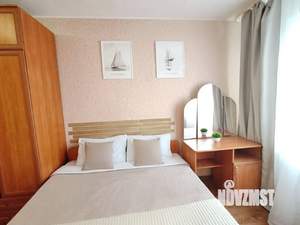 3-к квартира, посуточно, 56м2, 1/1 этаж