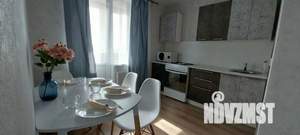 1-к квартира, посуточно, 36м2, 1/1 этаж