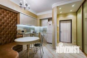 2-к квартира, посуточно, 60м2, 1/1 этаж