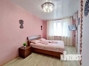 1-к квартира, посуточно, 56м2, 1/1 этаж