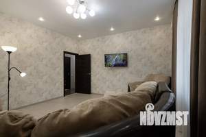 2-к квартира, посуточно, 65м2, 2/8 этаж