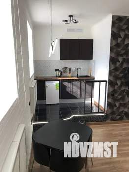 Студия квартира, посуточно, 38м2, 1/4 этаж
