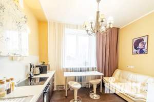 2-к квартира, посуточно, 68м2, 2/16 этаж