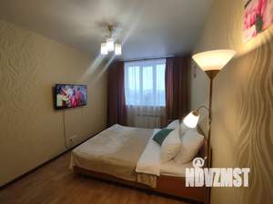 1-к квартира, посуточно, 40м2, 15/24 этаж