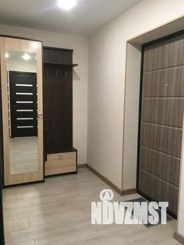 1-к квартира, посуточно, 42м2, 9/25 этаж