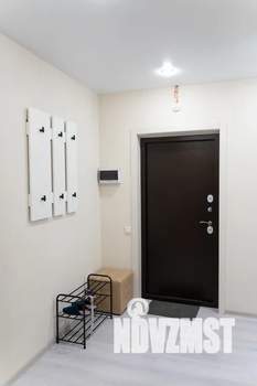 1-к квартира, посуточно, 44м2, 17/18 этаж