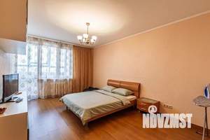 1-к квартира, посуточно, 50м2, 1/1 этаж