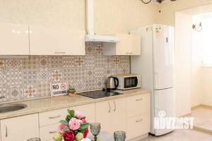 1-к квартира, посуточно, 42м2, 1/1 этаж