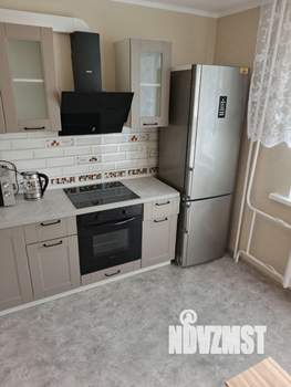 1-к квартира, посуточно, 50м2, 11/16 этаж