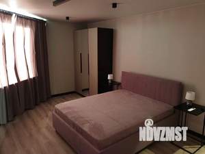 1-к квартира, посуточно, 100м2, 1/1 этаж