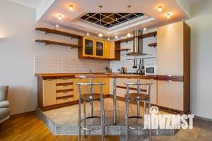 1-к квартира, посуточно, 62м2, 1/1 этаж