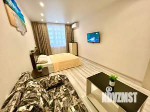 2-к квартира, посуточно, 60м2, 15/24 этаж