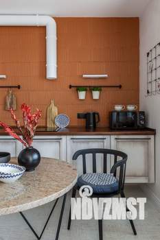 1-к квартира, посуточно, 47м2, 1/1 этаж