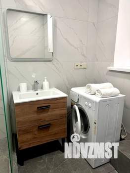 Студия квартира, посуточно, 35м2, 1/2 этаж