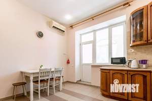 2-к квартира, посуточно, 60м2, 1/1 этаж