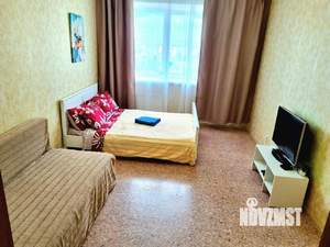 1-к квартира, посуточно, 42м2, 1/1 этаж