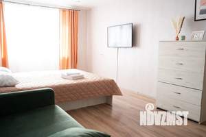 1-к квартира, посуточно, 43м2, 23/27 этаж