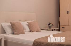 1-к квартира, посуточно, 43м2, 1/1 этаж