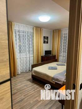 1-к квартира, посуточно, 50м2, 1/1 этаж