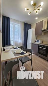 1-к квартира, посуточно, 42м2, 4/26 этаж