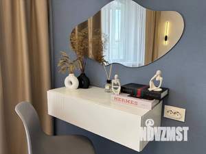 Студия квартира, посуточно, 32м2, 25/26 этаж