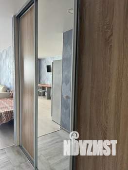 Студия квартира, посуточно, 32м2, 18/25 этаж