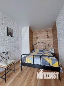 Студия квартира, посуточно, 35м2, 23/25 этаж